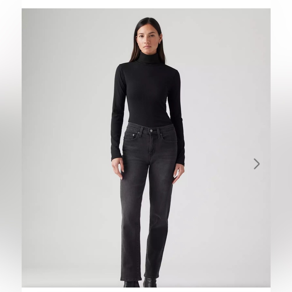 Levi's 724 High Rise Straight Women's Black Jeans